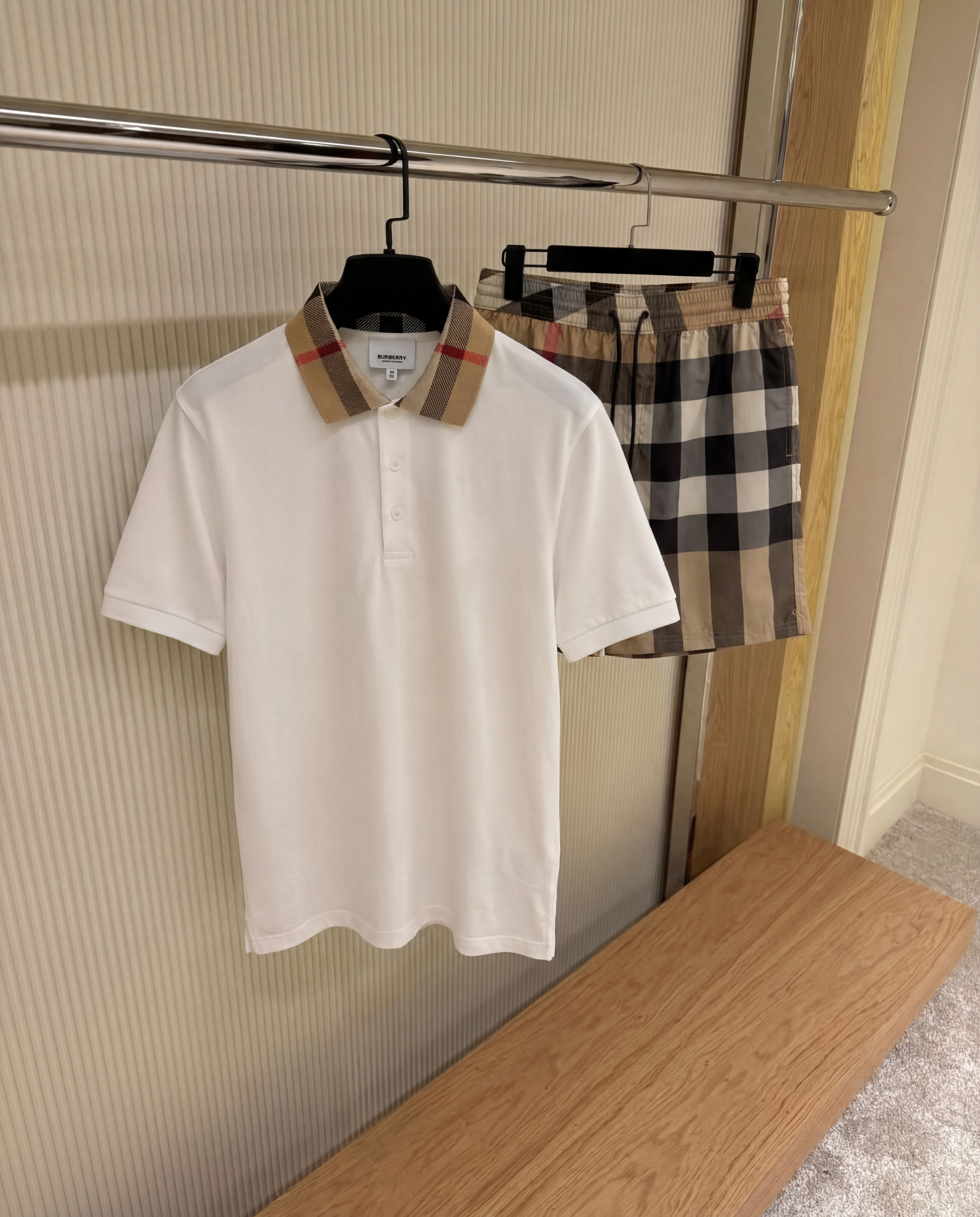 BURBERRY BLACK&WHITE SUMMER SET (HK SS2026 VERSION)